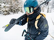 Oakley šalmai
