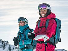 Ski touring striukės