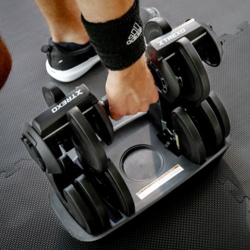 Reguliuojamas hantelis TREXO TXO-B4W003 18 kg juodas